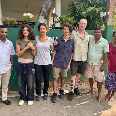 Indusara Villa Bentota Dış mekan fotoğraf