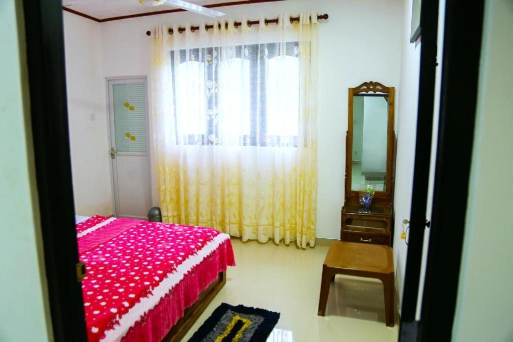 Indusara Villa Bentota Dış mekan fotoğraf
