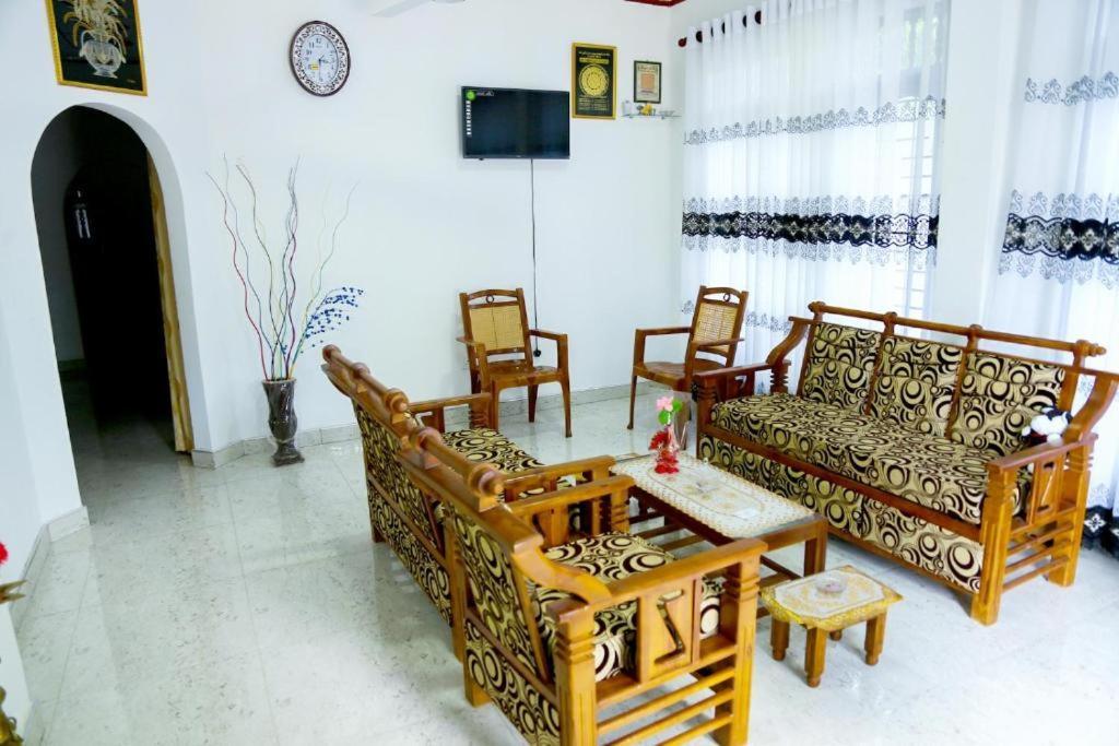 Indusara Villa Bentota Dış mekan fotoğraf